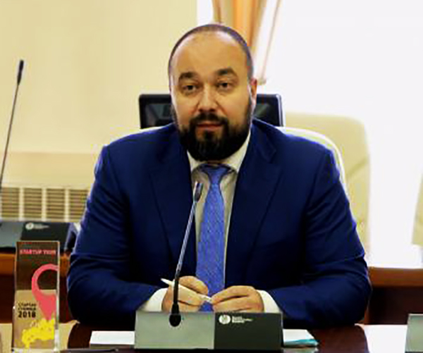 ������: ������ � ����������� ������� ����� ����� �����, � ���� ������ - ��������� �������� ������� ������� ��������� ����� � �������� ������������ ����� ��������