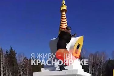       ,   