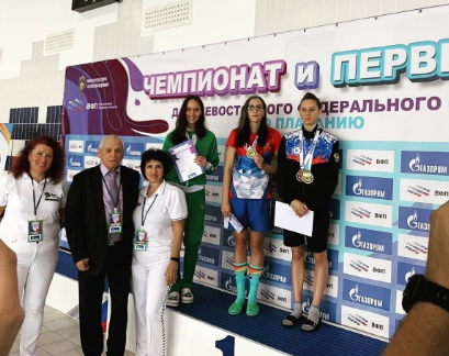 Спортсмены Бурятии завоевали четыре медали чемпионата и первенства ДФО по плаванию