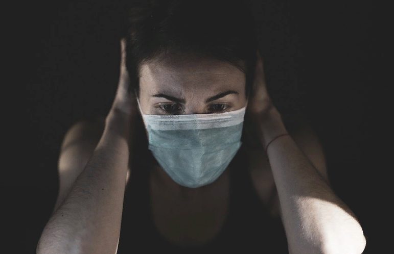  :         ;      9,8 .  ;      