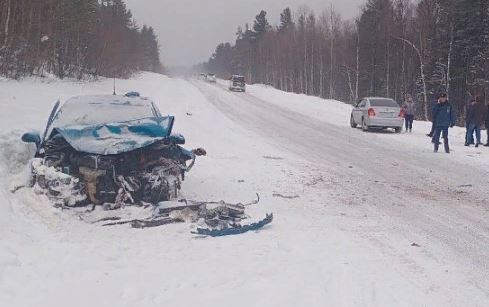 В Бурятии в ДТП с рейсовым автобусом пострадали семь человек