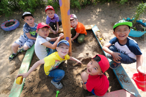 � ����-��� ������� � ������� �������� ����� 4,5 ����� �����