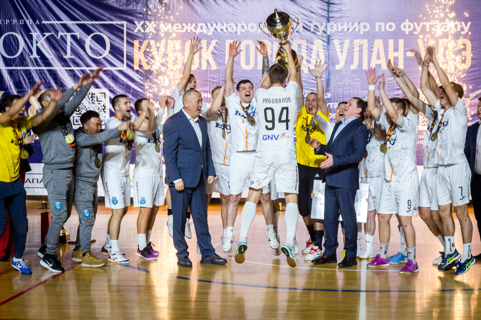 ����� �� ������� ������� � ����-���