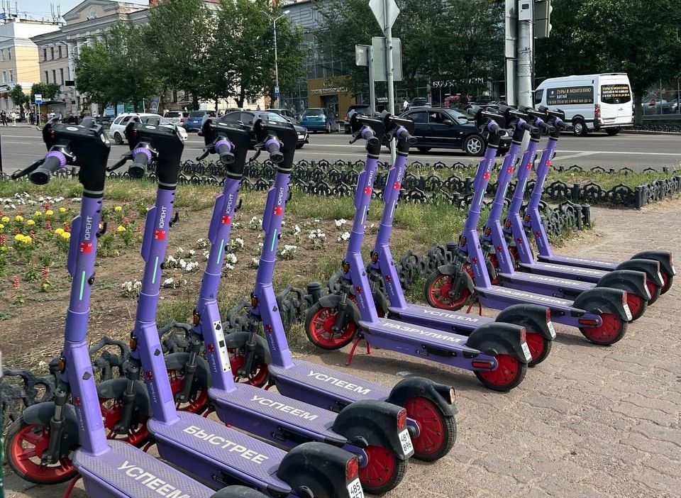   600        