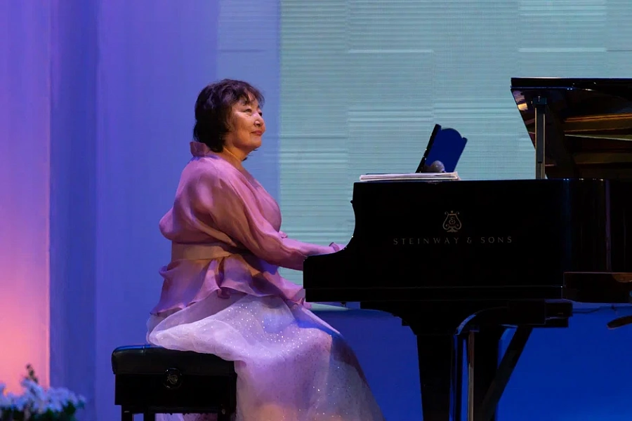 ������ ��������� ����� � ����� ������ ���� �������� �����