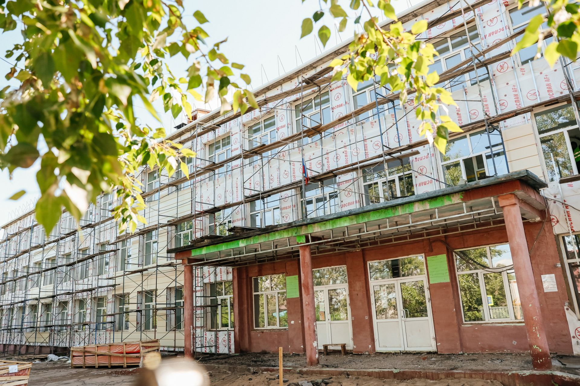 Николаевский тарбагатайский район. Заовражная 6а улан-удэ год. Улан-удэ. Яковлева 8 улан-удэ поликлиника. Улица ермаковская улан удэ.