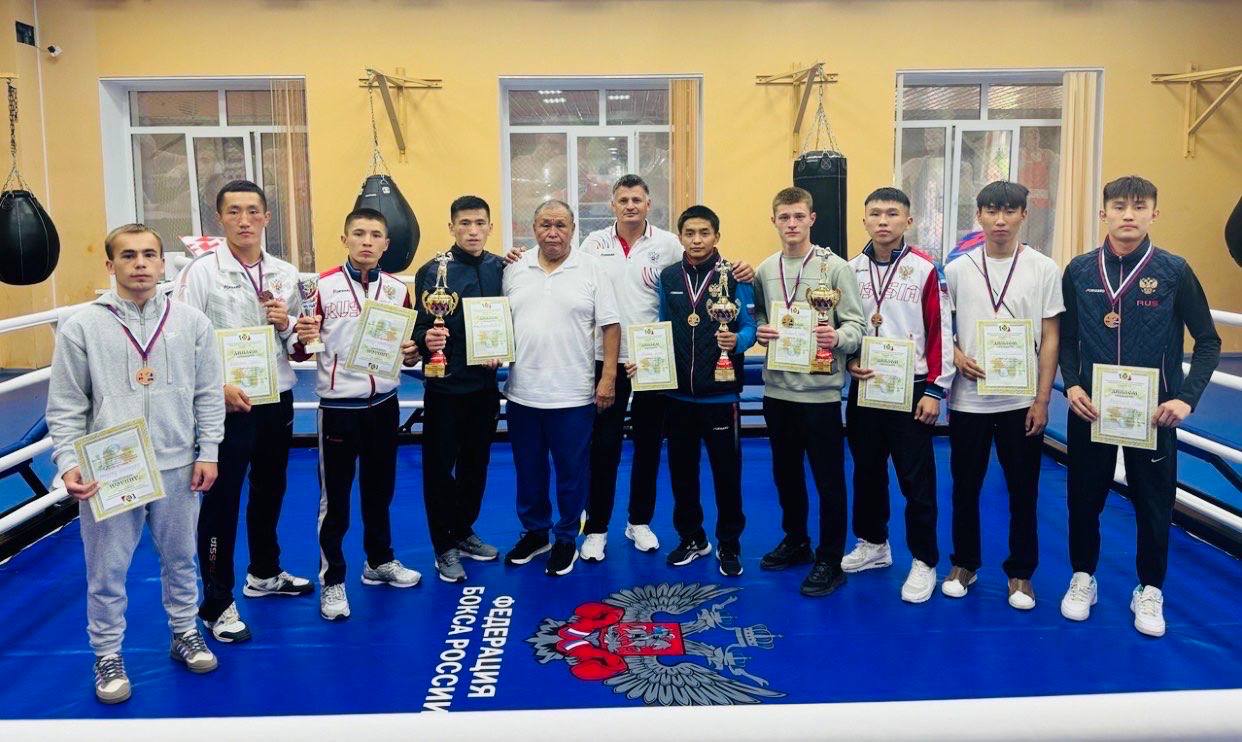 Бурятские боксёры завоевали девять медалей чемпионата Дальневосточного федерального округа