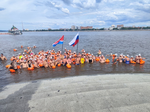  200        