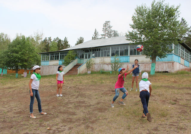 Березка улан удэ лагерь 23 год. Верхняя березовка березки. Лагерь огонёк улан-удэ верхняя березовка. Верхняя березовка березки. Лагерь березка улан-удэ.