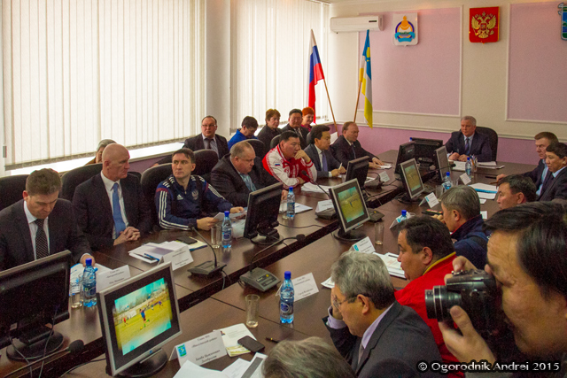 ��������������� ������ �������� ���� � �������