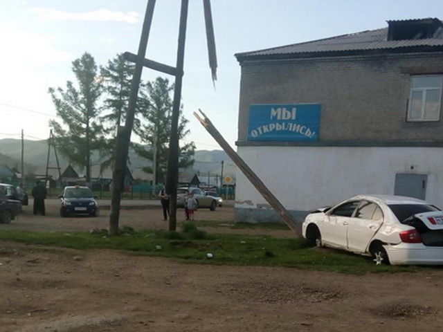Генерал танк в закаменске. Дром закаменск. Ао закаменск. Дром закаменск. Тайота карола унивпл 1997.