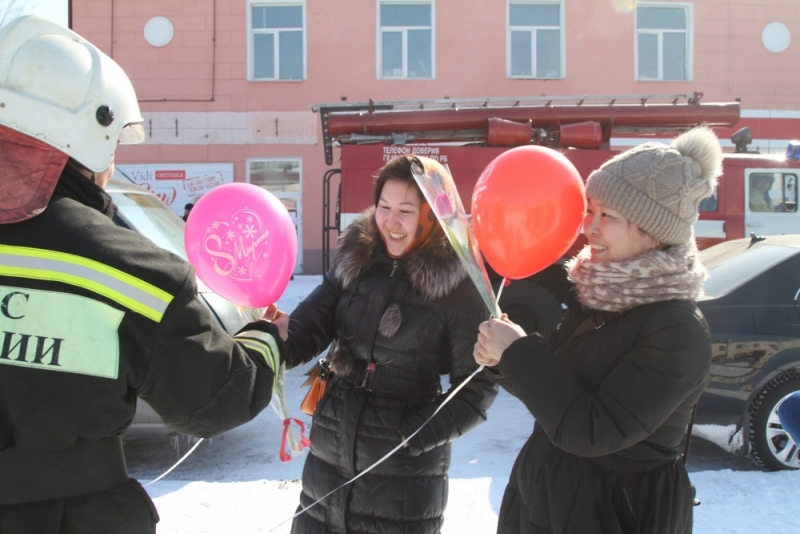 ZWSPb4peyr-800x600.jpg