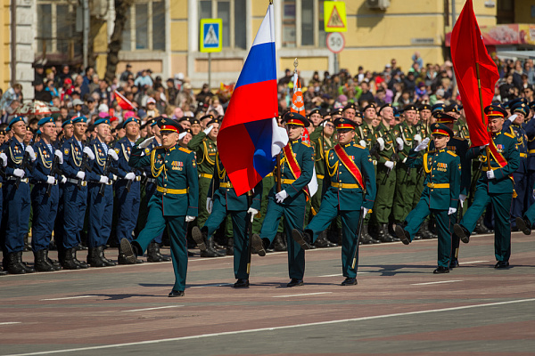 Салют улан удэ 9 мая. Праздничныйэ парад. Парад 9 мая в Улан Удэ на площади советов. Парад 9 мая 2024 в Улан-Удэ. Парад 9 мая 2014 г Улан-Удэ.